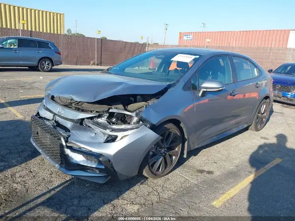 5YFP4MCE2RP208837 2024 TOYOTA COROLLA - Image 2