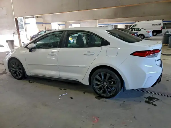 5YFP4MCE2RP216596 2024 TOYOTA COROLLA - Image 2