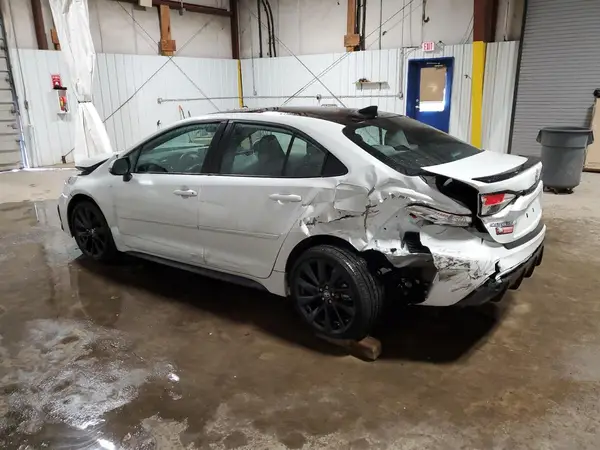 5YFP4MCE3RP189764 2024 TOYOTA COROLLA - Image 2