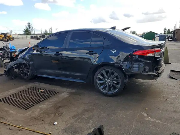 5YFP4MCE3SP221599 2025 TOYOTA COROLLA - Image 2