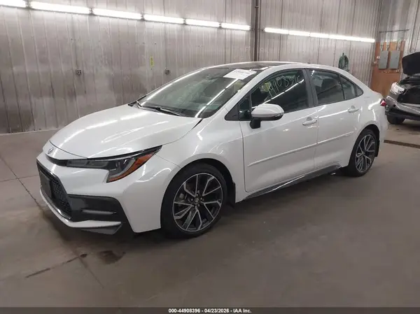 5YFP4MCE4NP122567 2022 TOYOTA COROLLA - Image 2