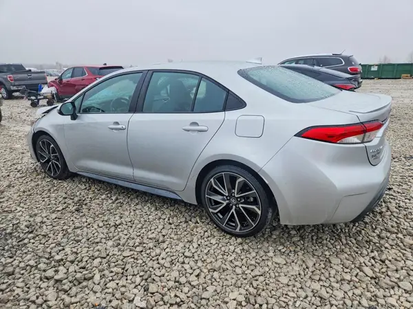 5YFP4MCE4NP137330 2022 TOYOTA COROLLA - Image 2