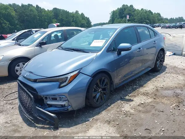 5YFP4MCE4RP209486 2024 TOYOTA COROLLA - Image 2