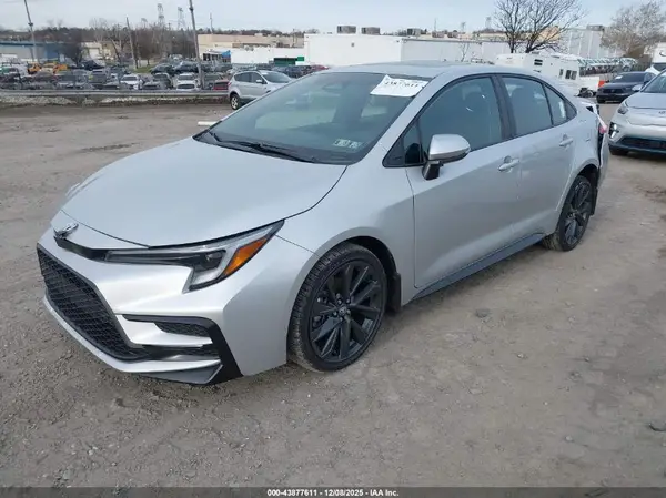 5YFP4MCE4RP216213 2024 TOYOTA COROLLA - Image 2