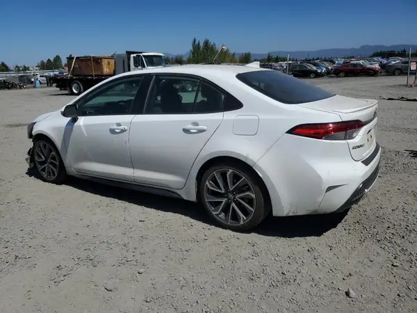 5YFP4MCE5MP060272 2021 TOYOTA COROLLA - Image 2