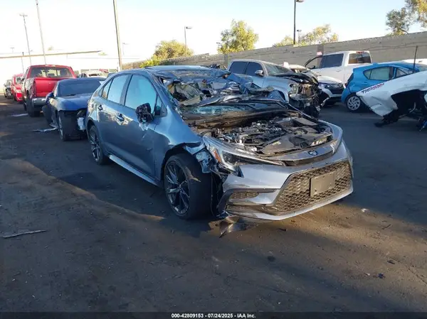 5YFP4MCE5RP204233 2024 TOYOTA COROLLA - Image 1
