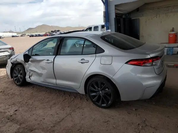 5YFP4MCE6RP168682 2024 TOYOTA COROLLA - Image 2