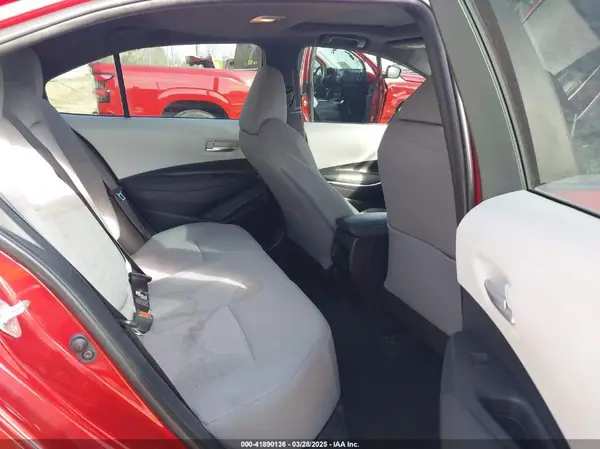 5YFP4MCE7MP061844 2021 TOYOTA COROLLA - Image 8