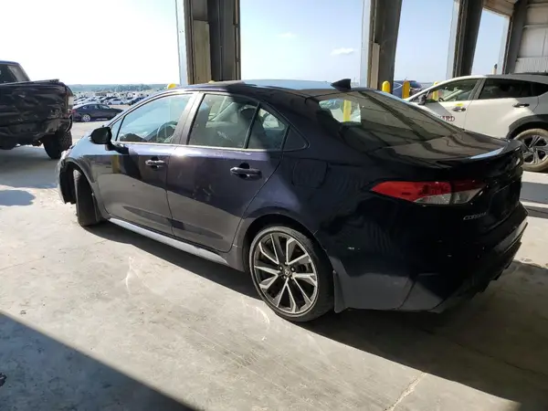 5YFP4MCE7NP130016 2022 TOYOTA COROLLA - Image 2