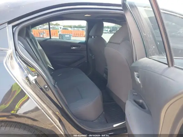 5YFP4MCE7NP138844 2022 TOYOTA COROLLA - Image 8