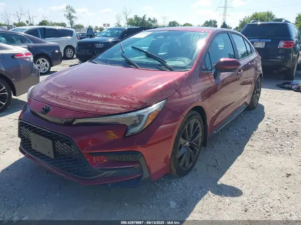 5YFP4MCE7RP202581 2024 TOYOTA COROLLA - Image 2