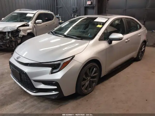 5YFP4MCE7RP202998 2024 TOYOTA COROLLA - Image 2
