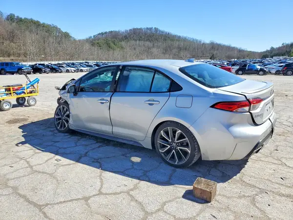 5YFP4MCE8MP070648 2021 TOYOTA COROLLA - Image 2