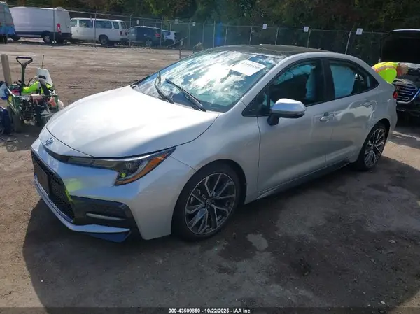 5YFP4MCE8MP076739 2021 TOYOTA COROLLA - Image 2