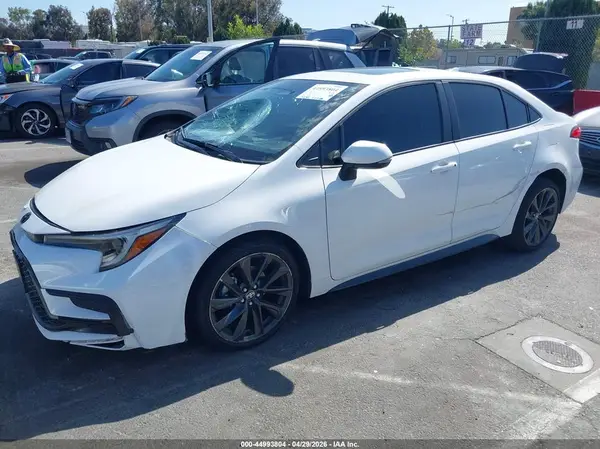 5YFP4MCE8RP213279 2024 TOYOTA COROLLA - Image 2