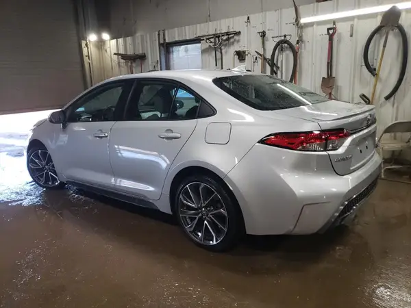 5YFP4MCE9NP116201 2022 TOYOTA COROLLA - Image 2