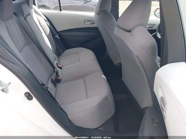 5YFP4MCE9SP220506 2025 TOYOTA COROLLA - Image 8