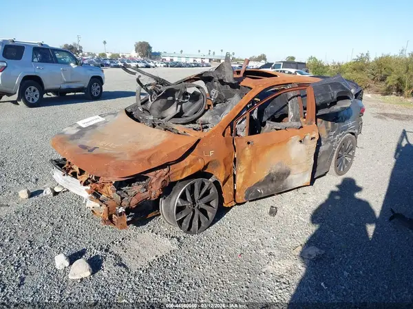 5YFP4MCEXRP168779 2024 TOYOTA COROLLA - Image 2