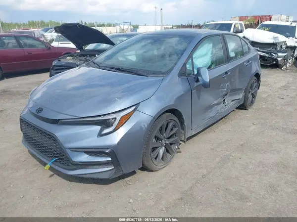 5YFP4MCEXTP254813 2026 TOYOTA COROLLA - Image 2