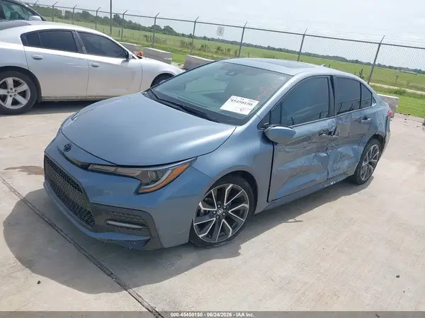 5YFP4RCE2LP015964 2020 TOYOTA COROLLA - Image 2