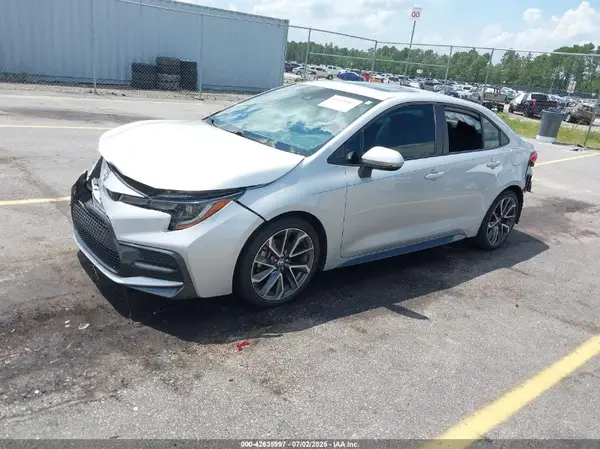 5YFP4RCE3LP035236 2020 TOYOTA COROLLA - Image 2