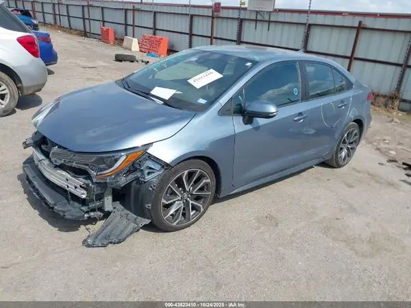 5YFP4RCE5LP010449 2020 TOYOTA COROLLA - Image 2