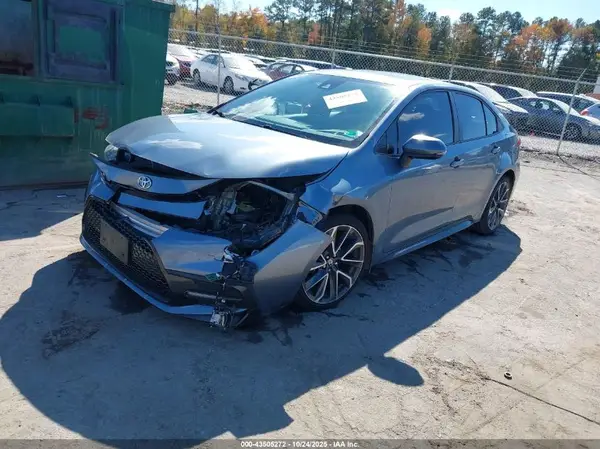 5YFP4RCE6LP015658 2020 TOYOTA COROLLA - Image 2