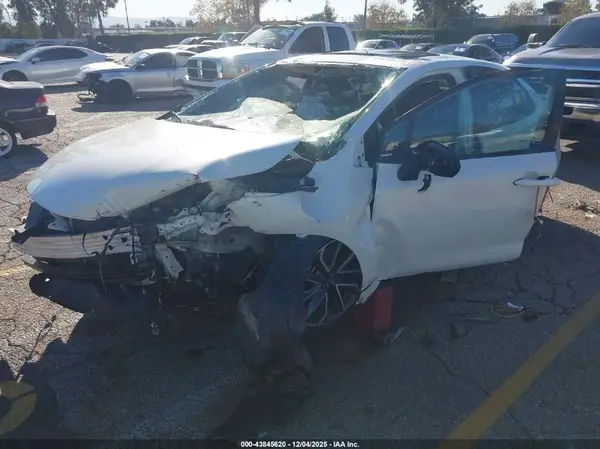 5YFP4RCE7LP021291 2020 TOYOTA COROLLA - Image 2