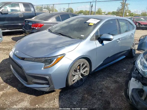 5YFP4RCE7LP022991 2020 TOYOTA COROLLA - Image 2