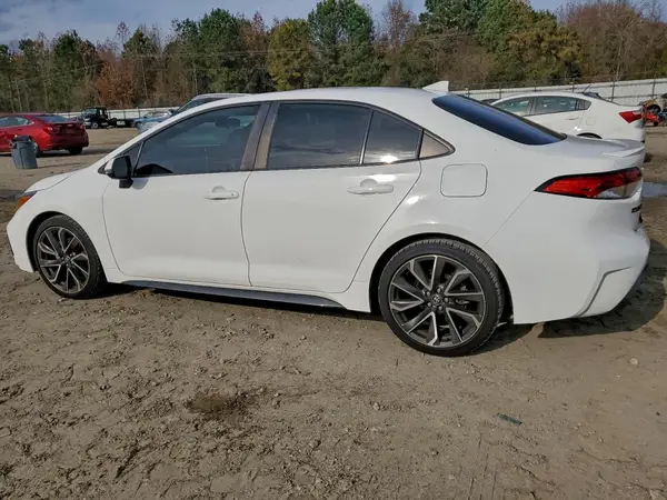 5YFP4RCE7LP029715 2020 TOYOTA COROLLA - Image 2