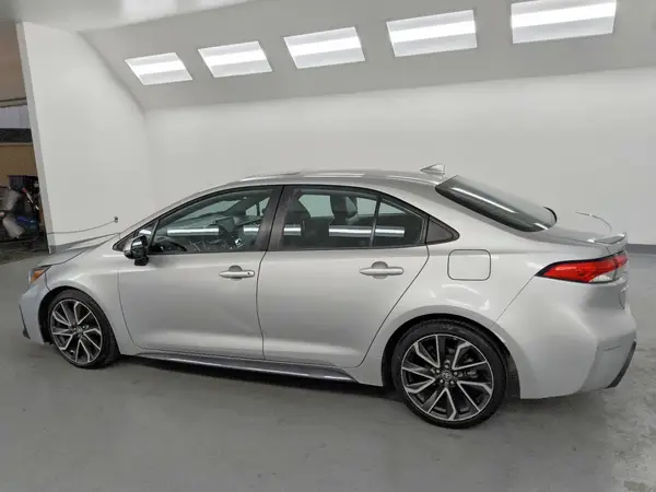 5YFP4RCE9LP013001 2020 TOYOTA COROLLA - Image 2