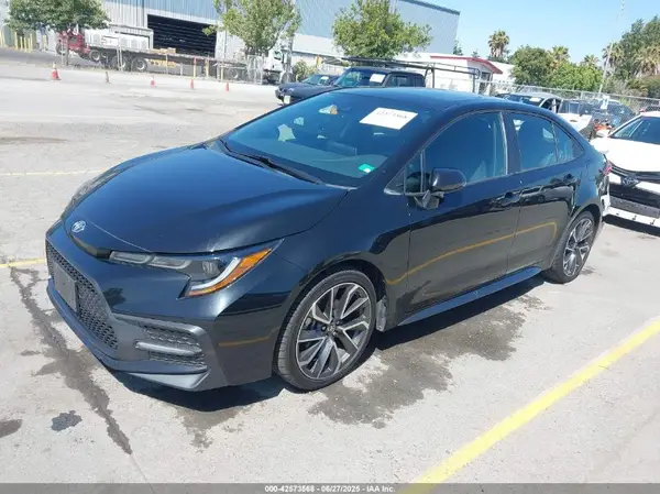 5YFP4RCEXLP048176 2020 TOYOTA COROLLA - Image 2