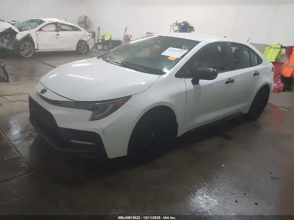 5YFS4MCE0NP101483 2022 TOYOTA COROLLA - Image 2