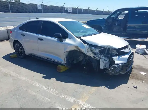 5YFS4MCE0NP106215 2022 TOYOTA COROLLA - Image 1