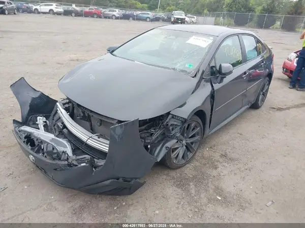 5YFS4MCE0RP195726 2024 TOYOTA COROLLA - Image 2