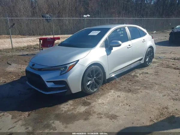 5YFS4MCE0RP204568 2024 TOYOTA COROLLA - Image 2