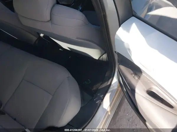 5YFS4MCE0RP205302 2024 TOYOTA COROLLA - Image 8