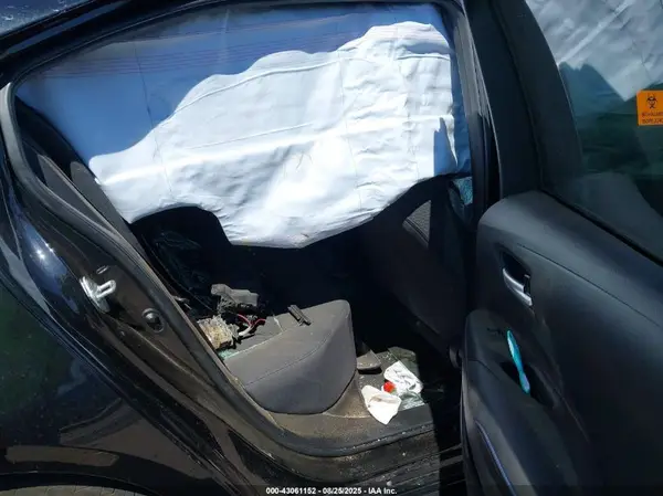 5YFS4MCE1NP137702 2022 TOYOTA COROLLA - Image 8