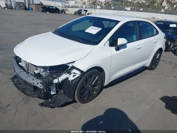 5YFS4MCE1RP195962 2024 TOYOTA COROLLA - Image 2