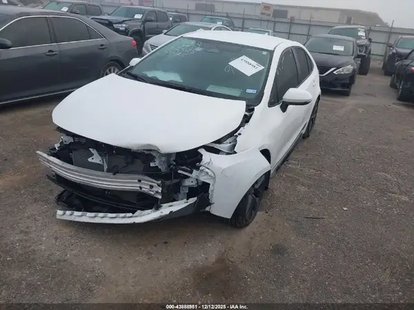 5YFS4MCE1SP219098 2025 TOYOTA COROLLA - Image 2