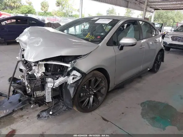 5YFS4MCE1SP226116 2025 TOYOTA COROLLA - Image 2