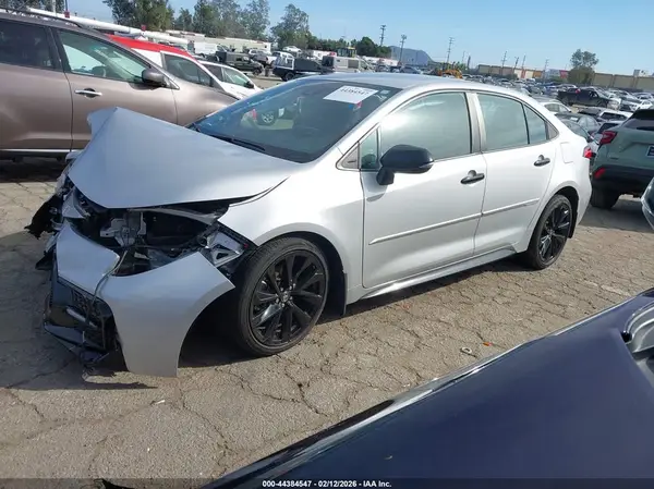 5YFS4MCE2NP130192 2022 TOYOTA COROLLA - Image 2