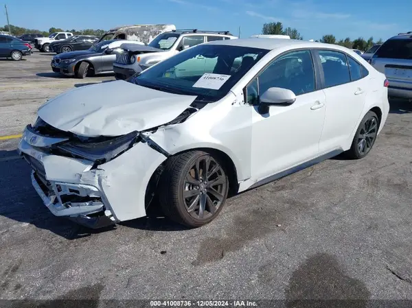 5YFS4MCE3RP184302 2024 TOYOTA COROLLA - Image 2