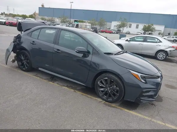 5YFS4MCE3RP214298 2024 TOYOTA COROLLA - Image 1