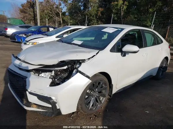 5YFS4MCE3RP216696 2024 TOYOTA COROLLA - Image 2