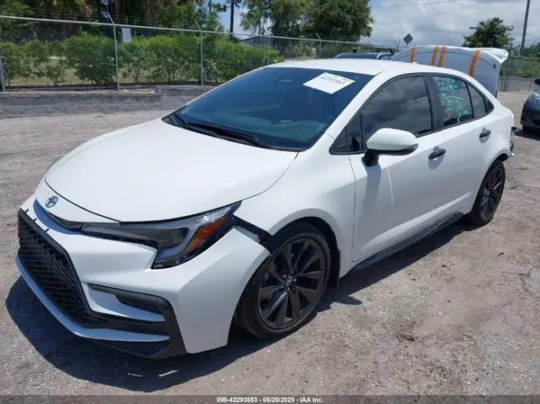 5YFS4MCE3SP223699 2025 TOYOTA COROLLA - Image 2