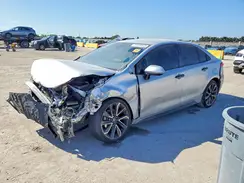 5YFS4MCE4NP131618 2022 TOYOTA COROLLA