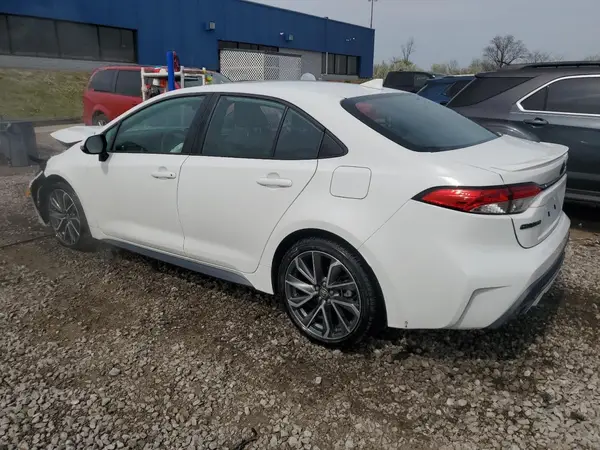 5YFS4MCE4NP136821 2022 TOYOTA COROLLA - Image 2