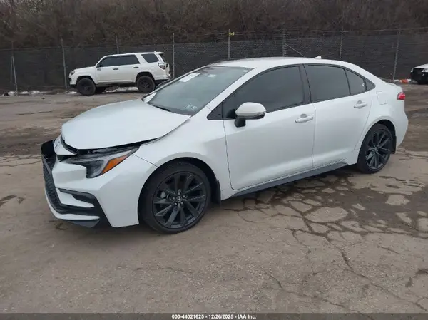 5YFS4MCE4PP167618 2023 TOYOTA COROLLA - Image 2