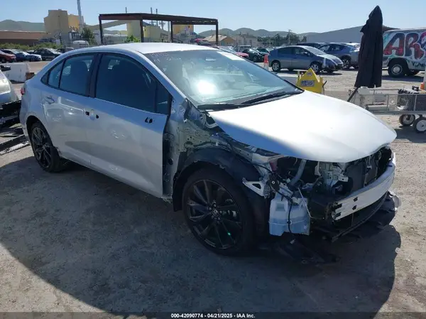 5YFS4MCE4RP177083 2024 TOYOTA COROLLA - Image 1